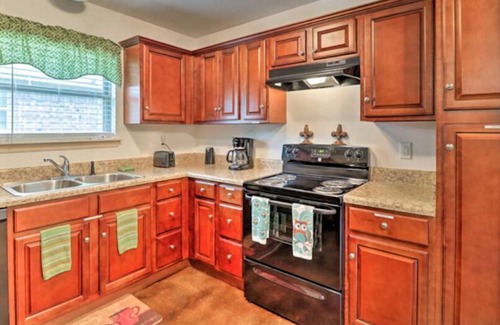 Conway House | Cutie in Conway (3-Bedroom) by RedAwning