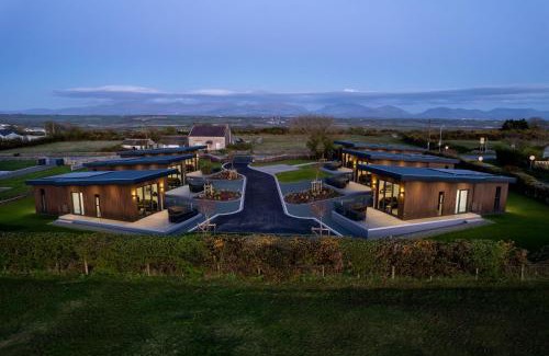 Llangefni House | Cybi Lodge
