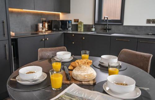 Llangefni House | Cybi Lodge