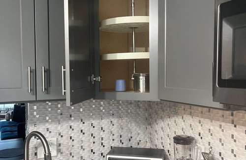 Lauderdale Lakes Apartment | Cypress Condo Updated 1/1.5 Park and Sunset views-Safe-Secure-Close to beach