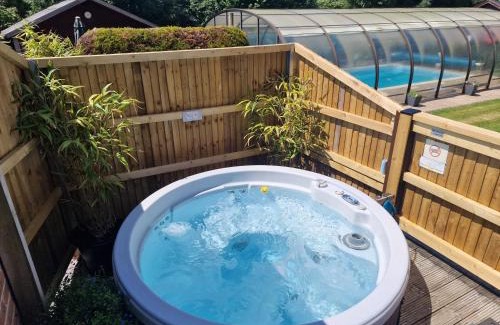 New Forest District House | Cypress Log Cabins Accommodation