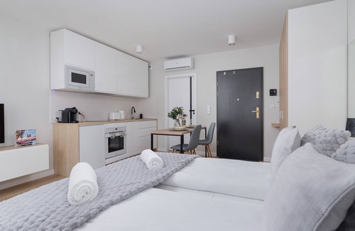 Piasek Południe Apartment | Czarnowiejska 21 | Studio, Air Conditioning, Cracow