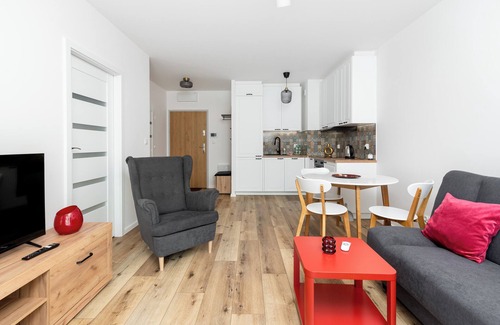 Lagiewniki Apartment | Czerwone Maki Apartment with Garden