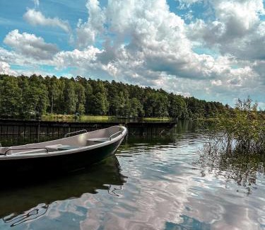 Studzieniczna House | Czillas - luksusowy dom nad jeziorem Studzieniczne w Przewięzi