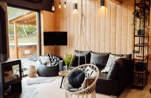 Makow Podhalanski Ski Chalet | CzillChata - dom z balią
