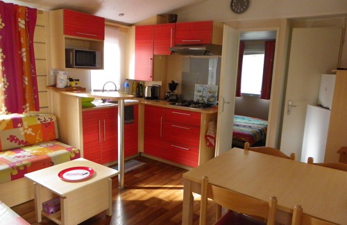 Saint-Georges-de-Didonne House | Découvrez le Camping Bois Soleil Dans le Confort de Notre Mobil Home !