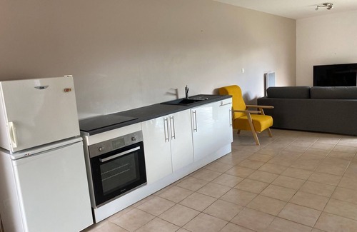 Ventenac-Cabardes Apartment | Dépendance Paisible à 15min de la Cité de Carcassonne