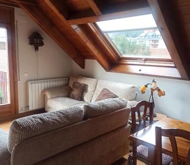 Buira Apartment | Dúplex acogedor en el coraón de El Pont de Suert