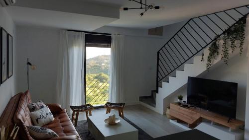 Ojen Apartment | Dúplex Bellas Vistas