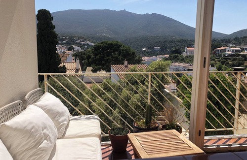 Cadaques House | Dúplex centrico 5m playa/Terraza/Aire acondicionado