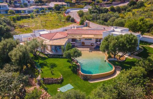 Porto San Paolo Villa | D&v Luxury Home - By Searly