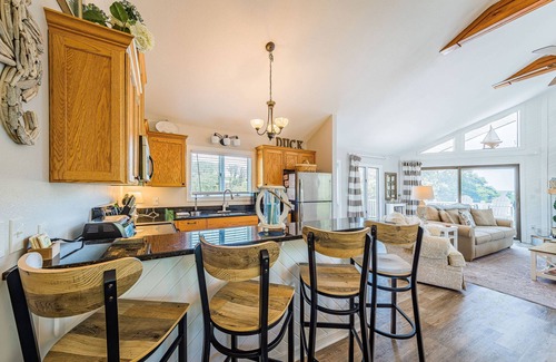 Duck House | D4001 Captain's Perch. Short walk to beach, Pool, Hot Tub, Flex Stays!