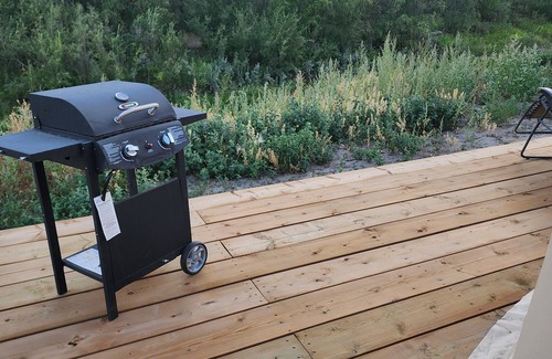 Rosedale Cabin | #D6 Sahara Sunset Dome- King Suite -Pets welcome