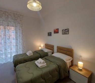 Universita Apartment | Da Ale House