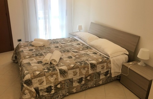 Corsico Apartment | "Da Marisa" (on the Naviglio Grande)