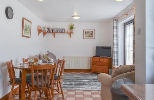 Stenalees House | Dairy Cottage - Uk49834