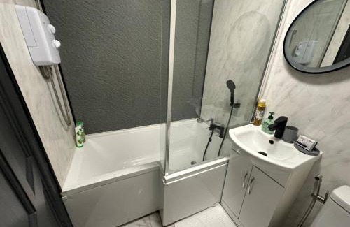 Southampton House | Daisy Haven in Southampton