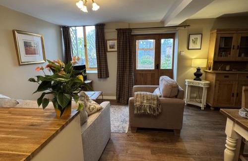 Picklescott House | Daisys Place at Middle Farm and Cottages
