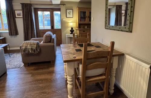 Picklescott House | Daisys Place at Middle Farm and Cottages