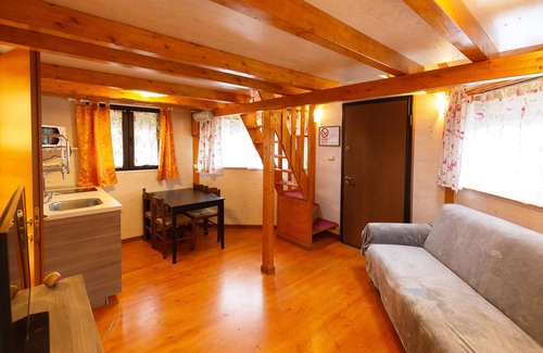 Chatillon RV Rental | DalaiLama Village