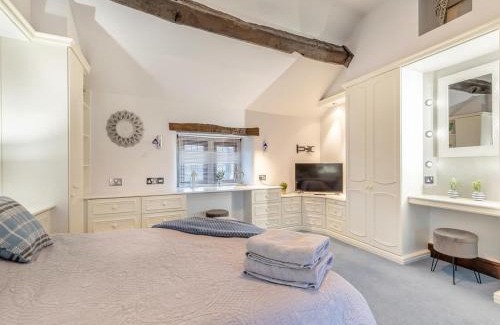 Monyash House | Dale House Farm