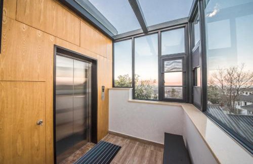 Dali Town House | Dali Dream House with Seaview