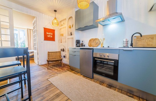Brive-la-Gaillarde Apartment | DALI DROITE