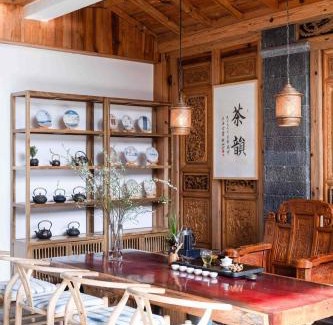 Dali Town Hotel | Dali Sky & Erhai Sea View Holiday Inn