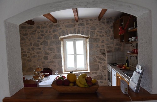 Ploce Apartment | Dalmatian traditional apartment