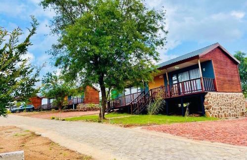 Thohoyandou Cabin | Damview Eco Lodge & Spa