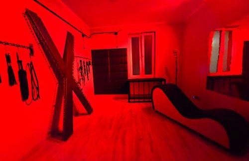 Ruda Slaska Apartment | Dark Romance- Apartament BDSM Greya dla Zakochanych Par