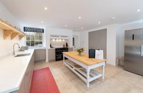 Tarset House | Dark Sky Retreat Perfect to Gather and Celebrate!