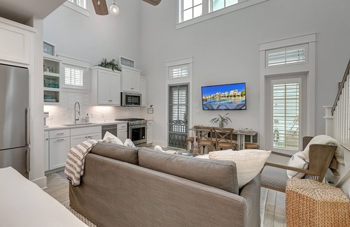 Cinnamon Shore Cottage | Darling Beach Cottage@Cinnamon Shore w/Access to Countless Amenities!