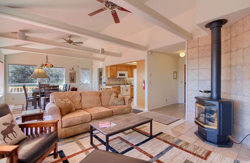 Mariposa House | Darrah House. Back to School Special! 50.00 off per night. alrdy adjusted