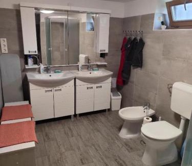 Kovacshida Apartment | Das blaue Haus