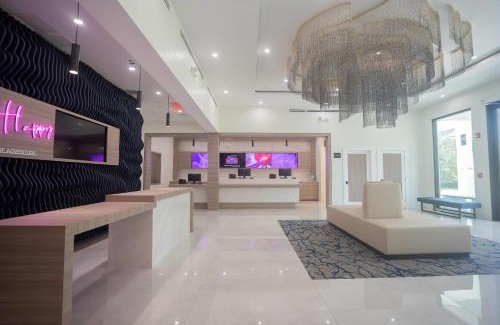 Southwest Orlando Hotel | DASKK Orlando Hotel near Universal Blvd, an Ascend Collection Hotel
