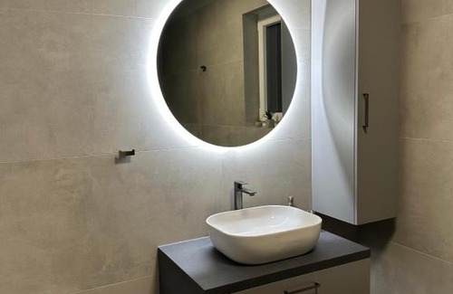 Valdebek Apartment | David