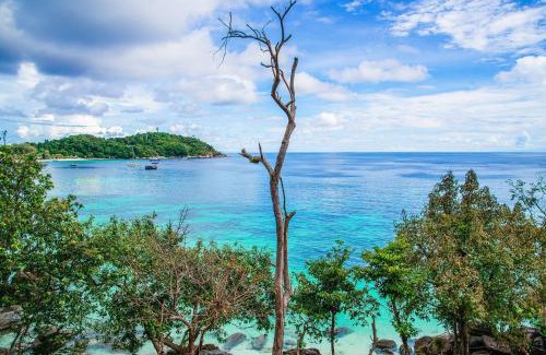 Satun Resort | DAYA hill seaview