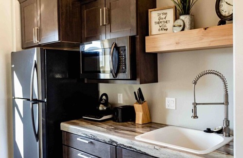 Orderville Apartment | Daybreak Mountain Home Studio @ East Zion