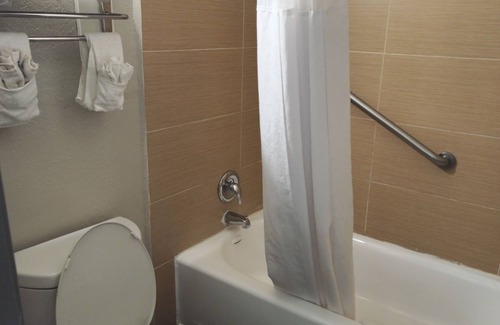 Hardeeville Hotel | Days Inn by Wyndham Hardeeville Near Hilton Head