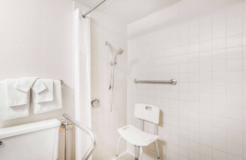Kirksville Hotel | Days Inn by Wyndham Kirksville