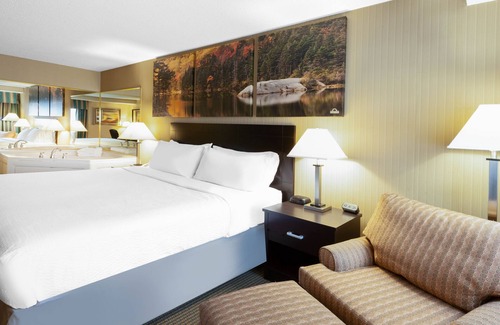 Plattsburgh Hotel | Days Inn by Wyndham Plattsburgh