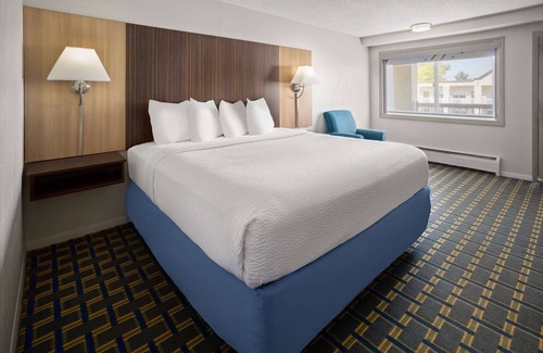 Tonawanda Hotel | Days Inn by Wyndham Tonawanda/Buffalo