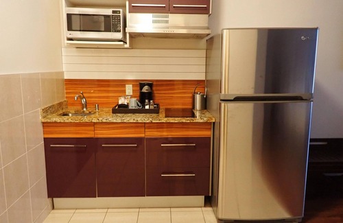 Fort Saskatchewan Hotel | Days Inn & Suites by Wyndham Fort Saskatchewan