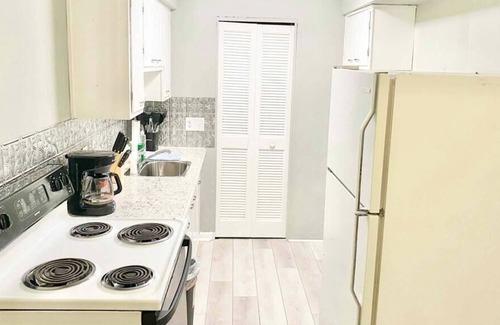 Dayton Apartment | DAYTON CITY CENTER 1BR | Private Parking | Fast WiFi