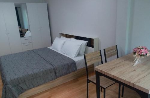 Bang Phlat Hotel | DD Garden Apartment 2