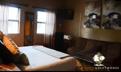 Bloemfontein House | De Akker Guest House