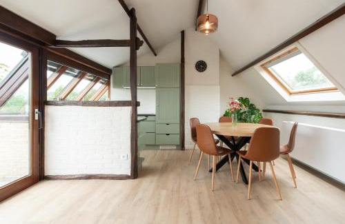 Oeren House | De Burg