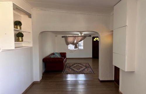 Greater Johannesburg Metropolitan Area House | De Hill Leisure Guest House