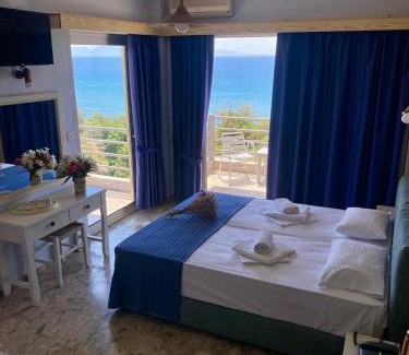 Pylos-Nestoras Hotel | De La Plage Hotel Koroni